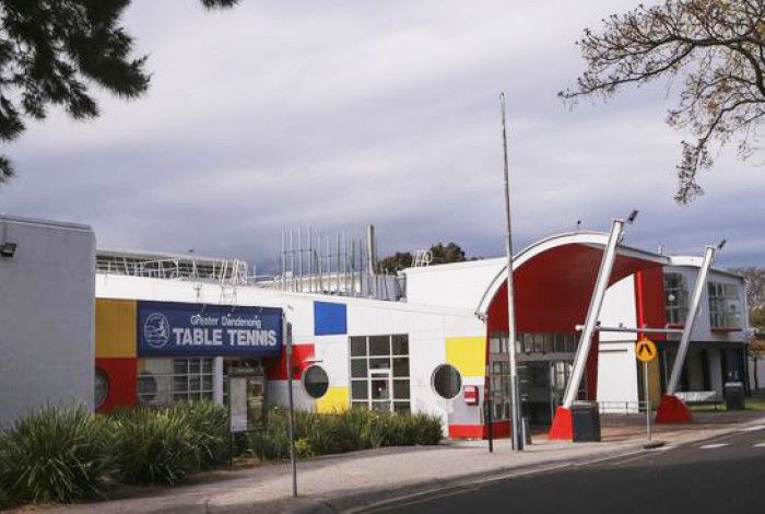 Image of the outside of the old Oasis building