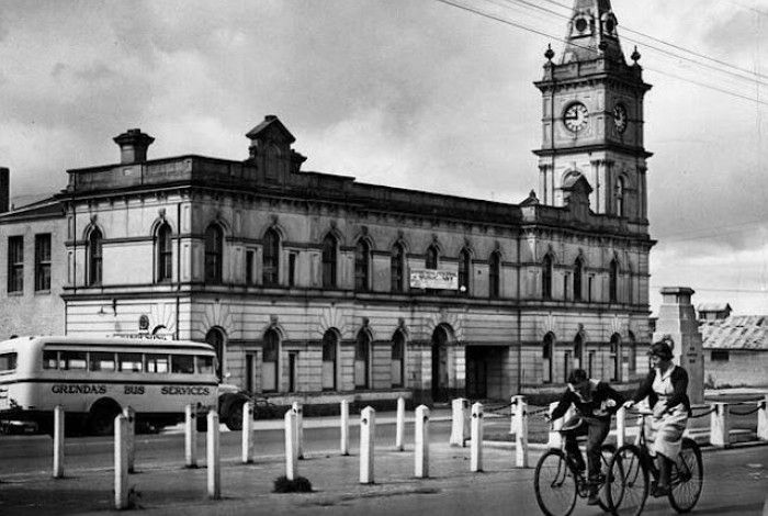 Dandenong Town Hall photo from the past.