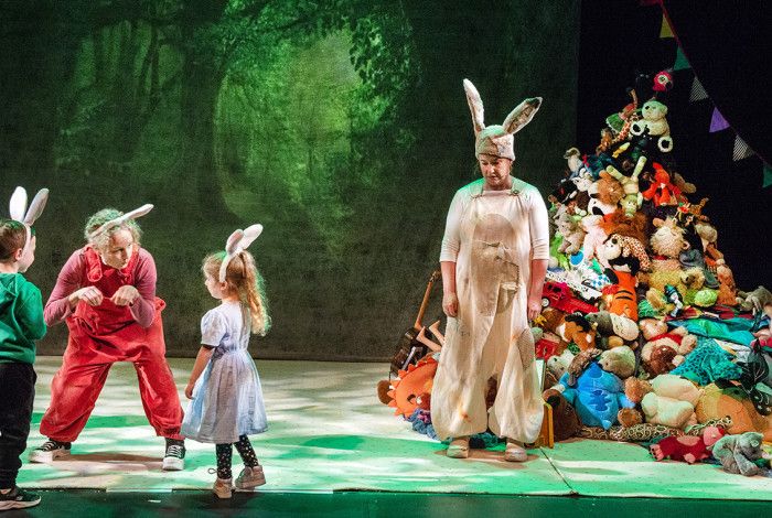 Kids and Velveteen rabbit on stage.