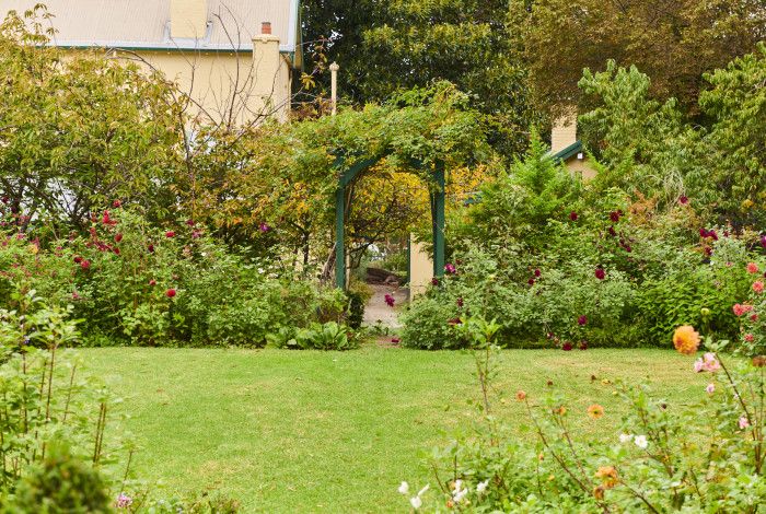 Gardens of Heritage Hill