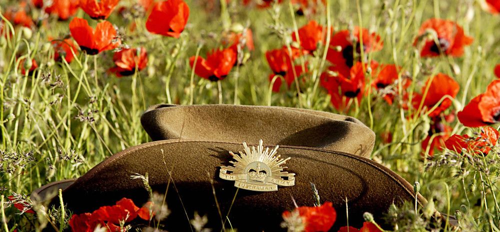 ANZAC Hat and poppies