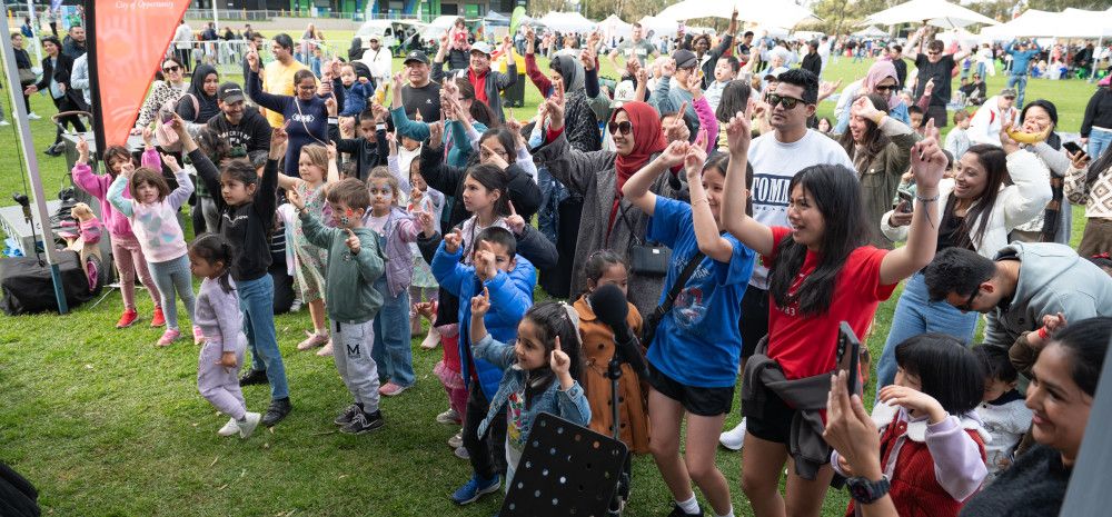 Performers with Crowds