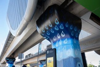Concrete pillars under the Noble Park Station