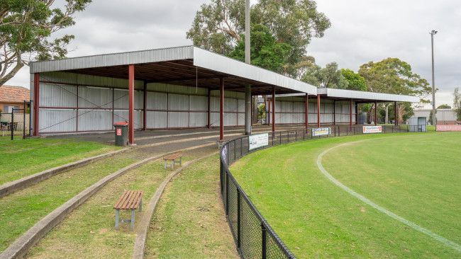 springvale reserve shelter
